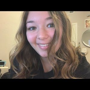 Meet your Posher, Ariel